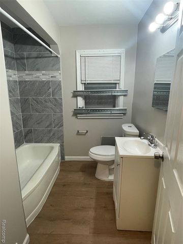 18445 Ardmore Street, Detroit, MI 48235