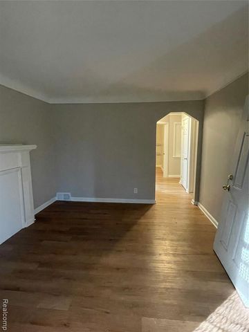 18445 Ardmore Street, Detroit, MI 48235