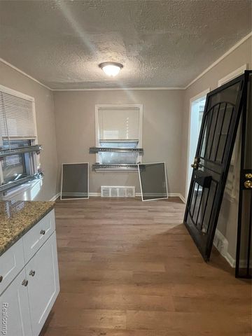 18445 Ardmore Street, Detroit, MI 48235