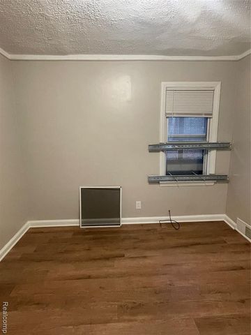 18445 Ardmore Street, Detroit, MI 48235