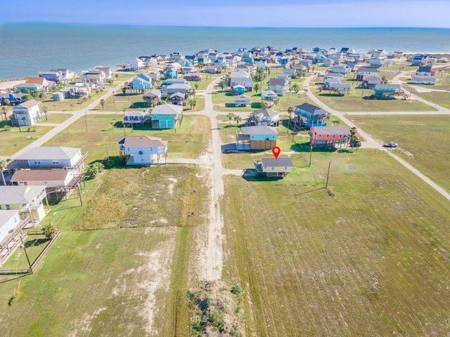 13219 Buccaneer Parkway, Freeport, TX 77541