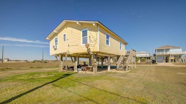 13219 Buccaneer Parkway, Freeport, TX 77541