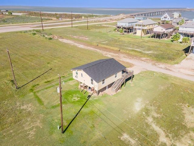 13219 Buccaneer Parkway, Freeport, TX 77541
