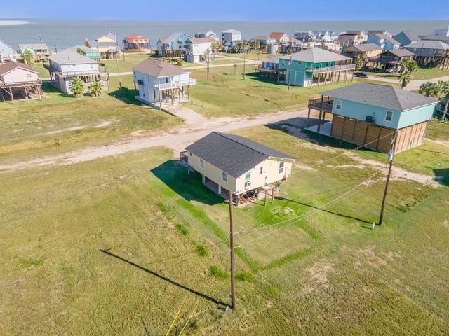 13219 Buccaneer Parkway, Freeport, TX 77541
