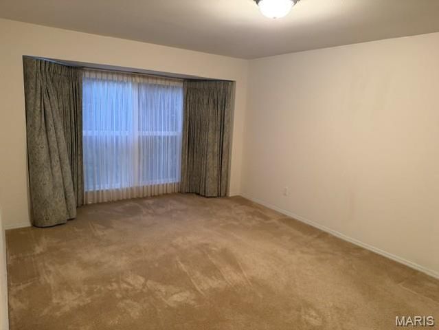 4329 Hollow Brook Court, Florissant, MO 63034
