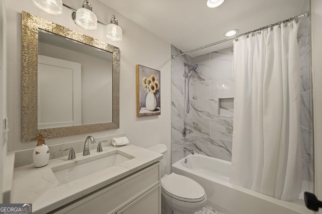 1220 Walnut Ridge, Ellijay, GA 30536