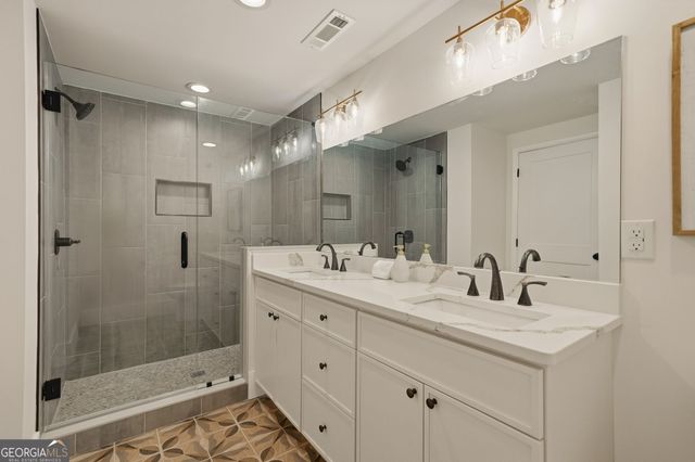 1220 Walnut Ridge, Ellijay, GA 30536