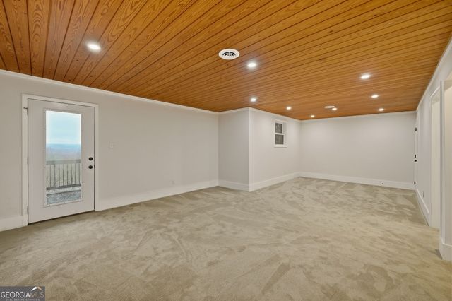 1220 Walnut Ridge, Ellijay, GA 30536