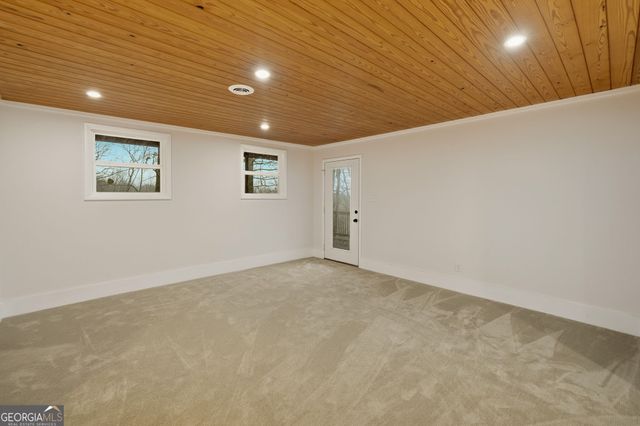 1220 Walnut Ridge, Ellijay, GA 30536