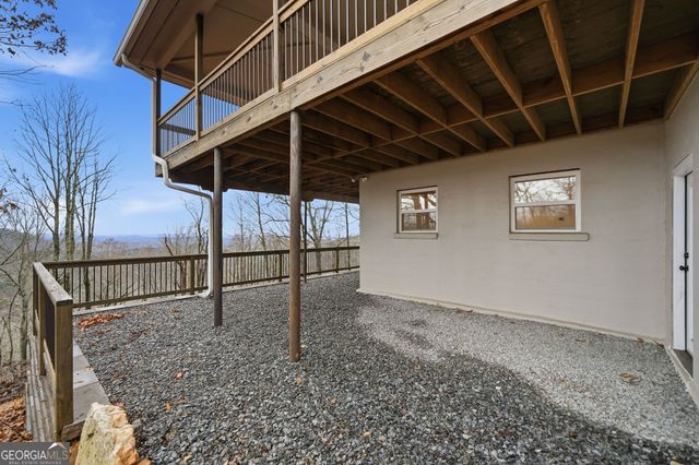 1220 Walnut Ridge, Ellijay, GA 30536