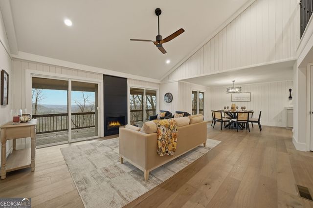 1220 Walnut Ridge, Ellijay, GA 30536