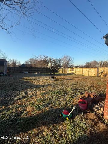 9022 Belmont Drive, Southaven, MS 38671