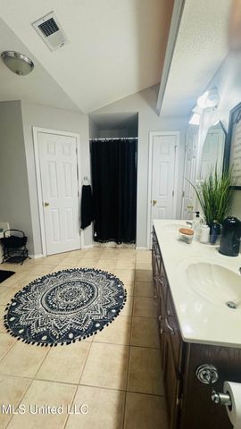 9022 Belmont Drive, Southaven, MS 38671