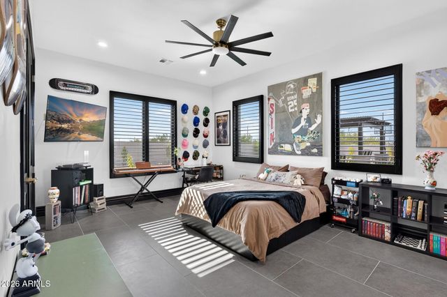 10864 W GOLDDUST Drive, Queen Creek, AZ 85144