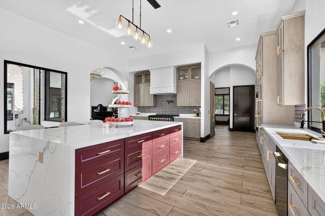 10864 W GOLDDUST Drive, Queen Creek, AZ 85144