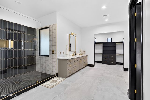 10864 W GOLDDUST Drive, Queen Creek, AZ 85144