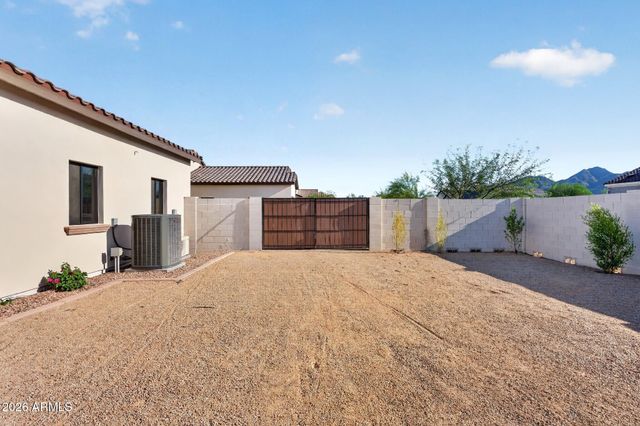 10864 W GOLDDUST Drive, Queen Creek, AZ 85144