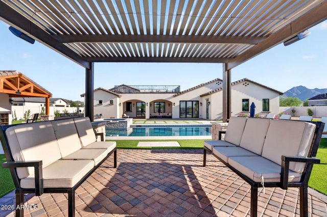 10864 W GOLDDUST Drive, Queen Creek, AZ 85144