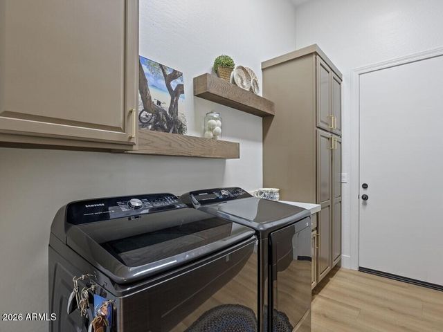 40010 N CANDLEWYCK Lane, Anthem, AZ 85086