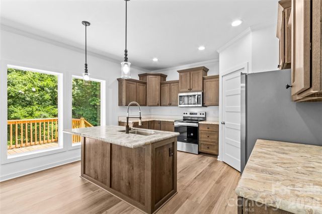 630 Martin Luther King Jr Road, Mocksville, NC 27028