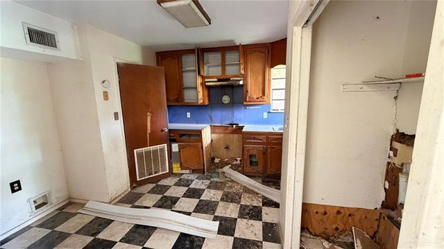 1524 W Hi Line Road, Pharr, TX 78577
