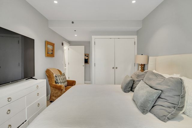 21 Father Francis Gilday 110, Boston, MA 02118