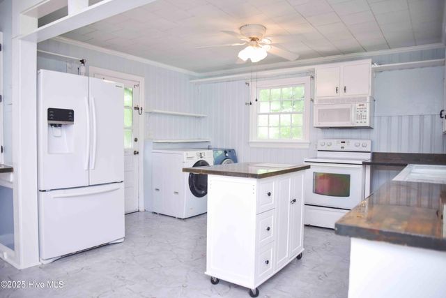736 Cedarbrook Drive, Rocky Mount, NC 27803