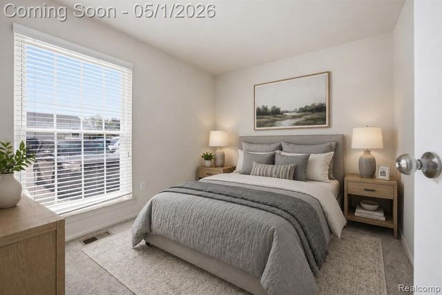 39826 Village Wood Circle, Novi, MI 48375