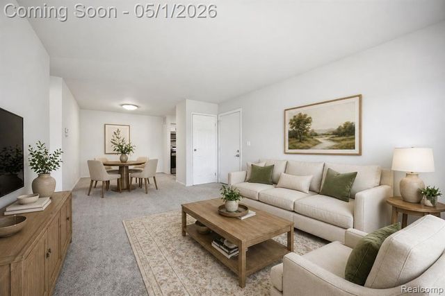 39826 Village Wood Circle, Novi, MI 48375