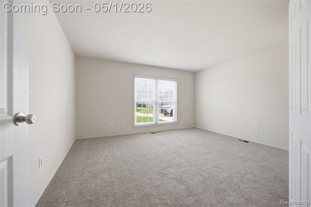 39826 Village Wood Circle, Novi, MI 48375