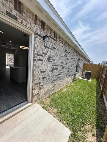 1000 Kohala Avenue, Alton, TX 78573