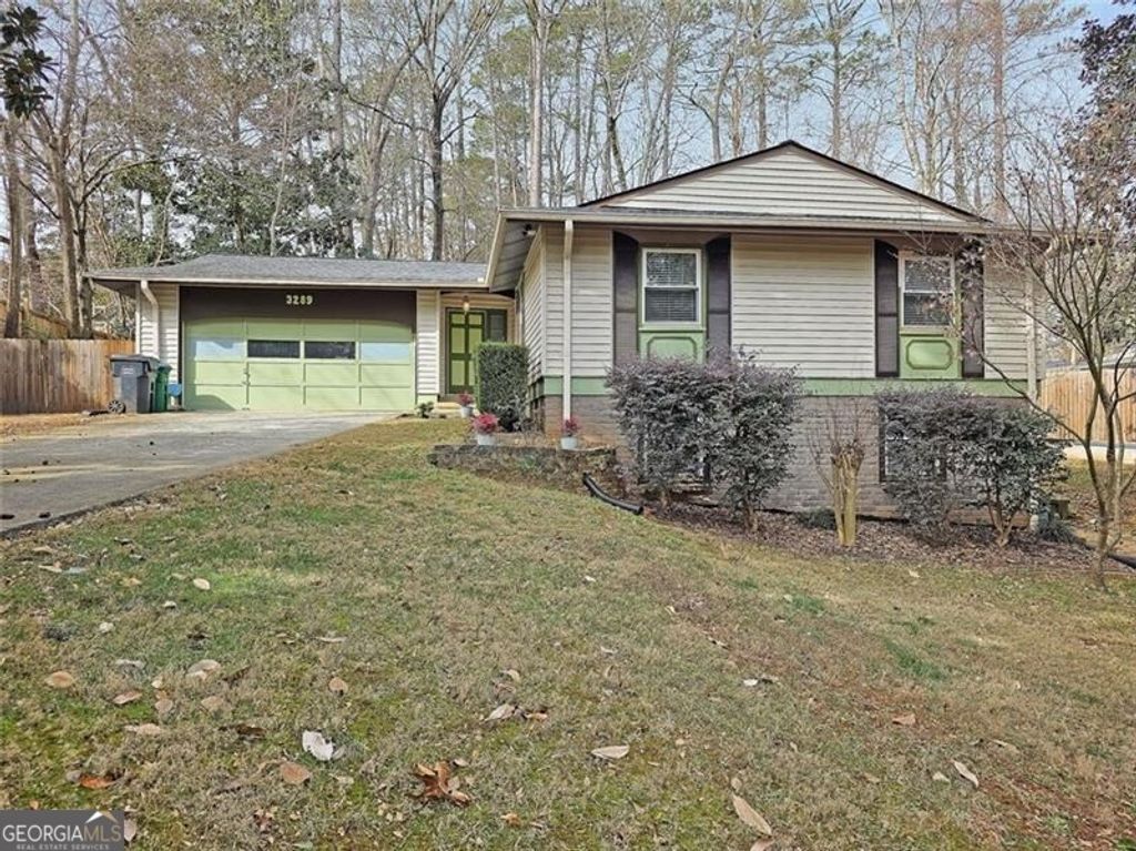 3289 Oak Drive, Lawrenceville, GA 30044