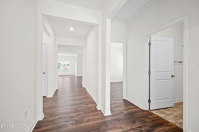 2329 Stream View Lane, Morristown, TN 37814