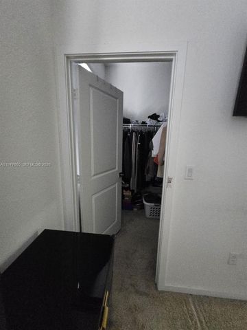 1166 SW 7th Ave, Florida City, FL 33034