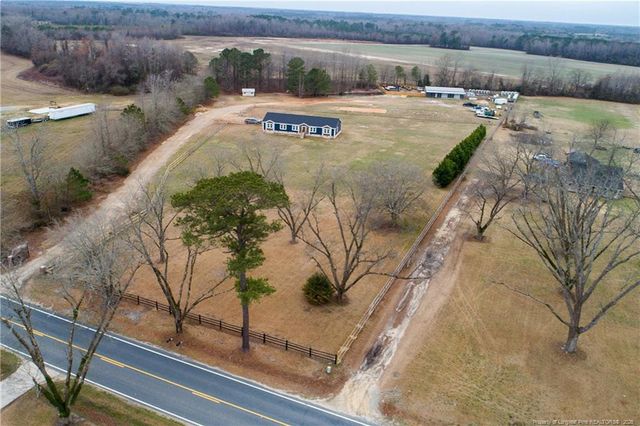 9109 Chickenfoot Road, Saint Pauls, NC 28384