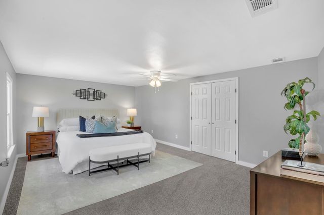 4255 W SH 323, Henderson, TX 75652