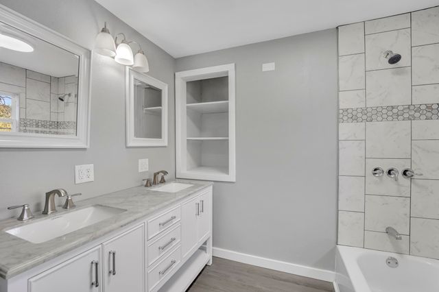 4255 W SH 323, Henderson, TX 75652