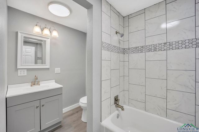 4255 W SH 323, Henderson, TX 75652