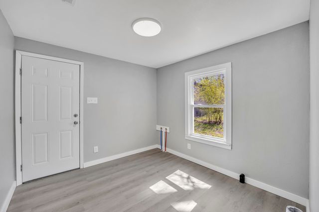 4255 W SH 323, Henderson, TX 75652