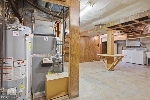 678 ANDREW RD, Springfield, PA 19064