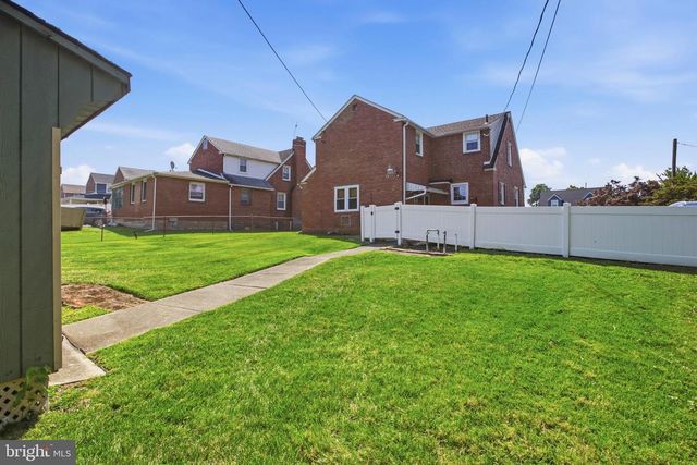 678 ANDREW RD, Springfield, PA 19064