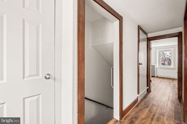 18 N BRANDYWINE AVE, Coatesville, PA 19320