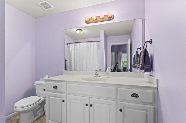 1518 Creekmoor Drive, Raymore, MO 64083