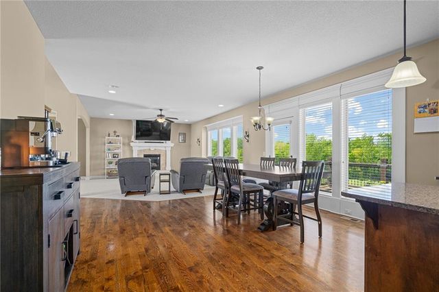 1518 Creekmoor Drive, Raymore, MO 64083