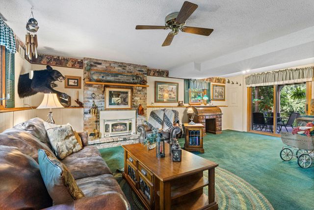 12431 Flintwood Street NW, Coon Rapids, MN 55448