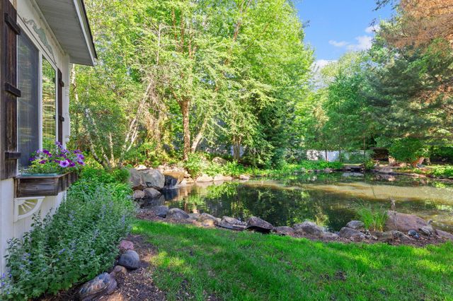 12431 Flintwood Street NW, Coon Rapids, MN 55448