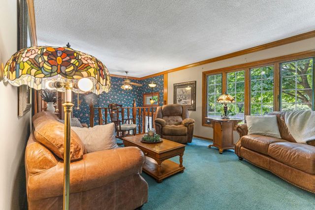 12431 Flintwood Street NW, Coon Rapids, MN 55448