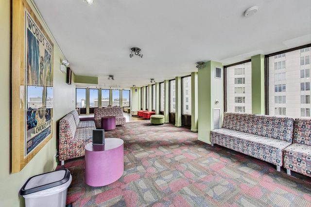 100 E Walton Street 42F, Chicago, IL 60611