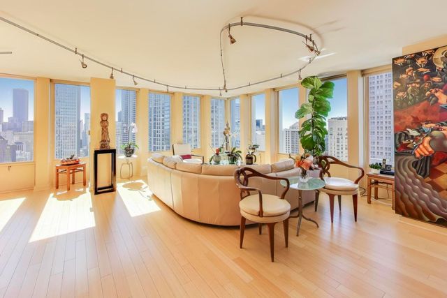 100 E Walton Street 42F, Chicago, IL 60611