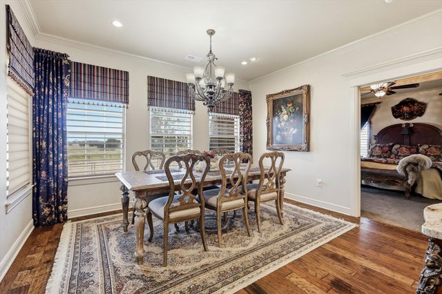 9229 Hub Clark Road, Pilot Point, TX 76258